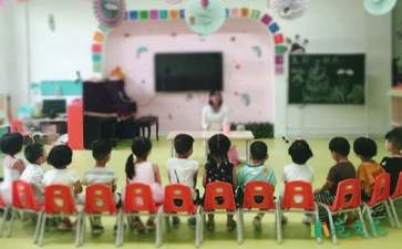 幼兒園大班健康課件：《我換牙了》